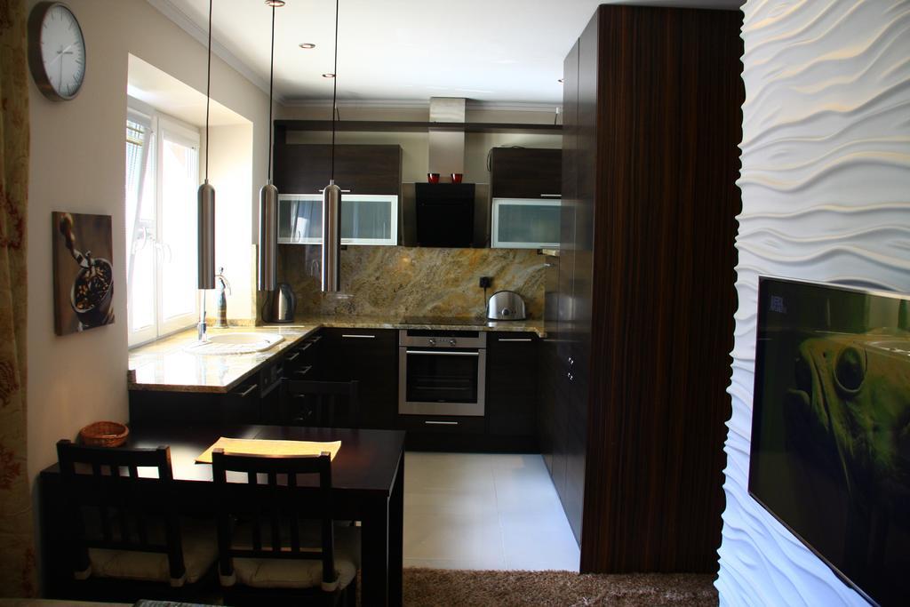 Old Muranow Apartment By Warsawresidence Group ภายนอก รูปภาพ